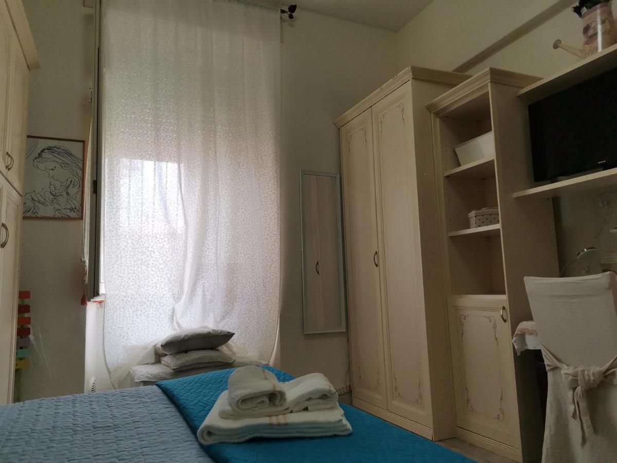 Da Agnese Locazioni Brevi Hotel กาญารี ภายนอก รูปภาพ