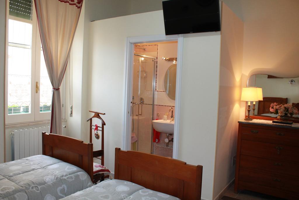 Da Agnese Locazioni Brevi Hotel กาญารี ห้อง รูปภาพ