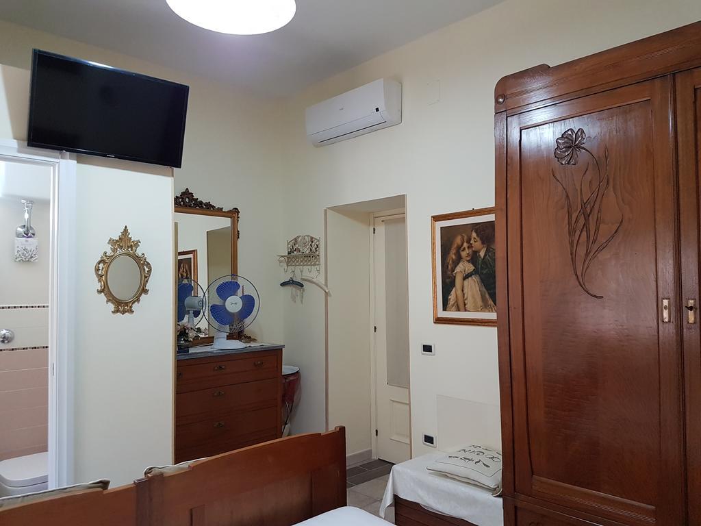 Da Agnese Locazioni Brevi Hotel กาญารี ภายนอก รูปภาพ